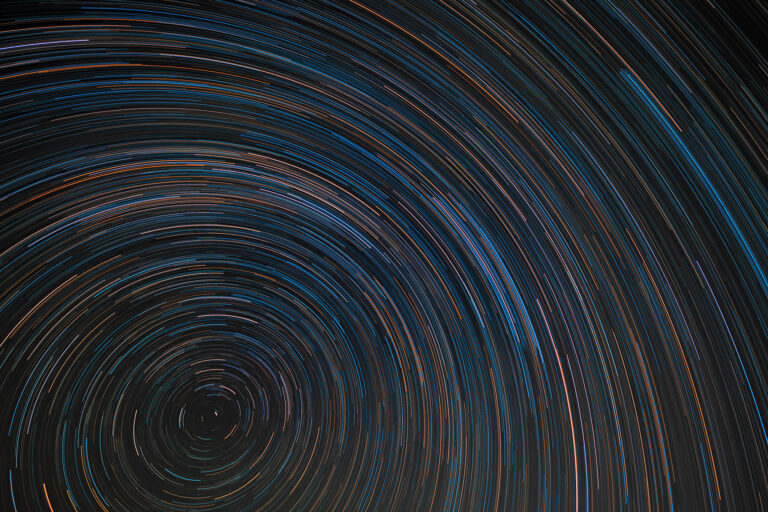 Star Trail fotografia Scopriamo il cielo notturno: fotografia Star Trail Fotografia Star Trail, fotografare le scie stellari​