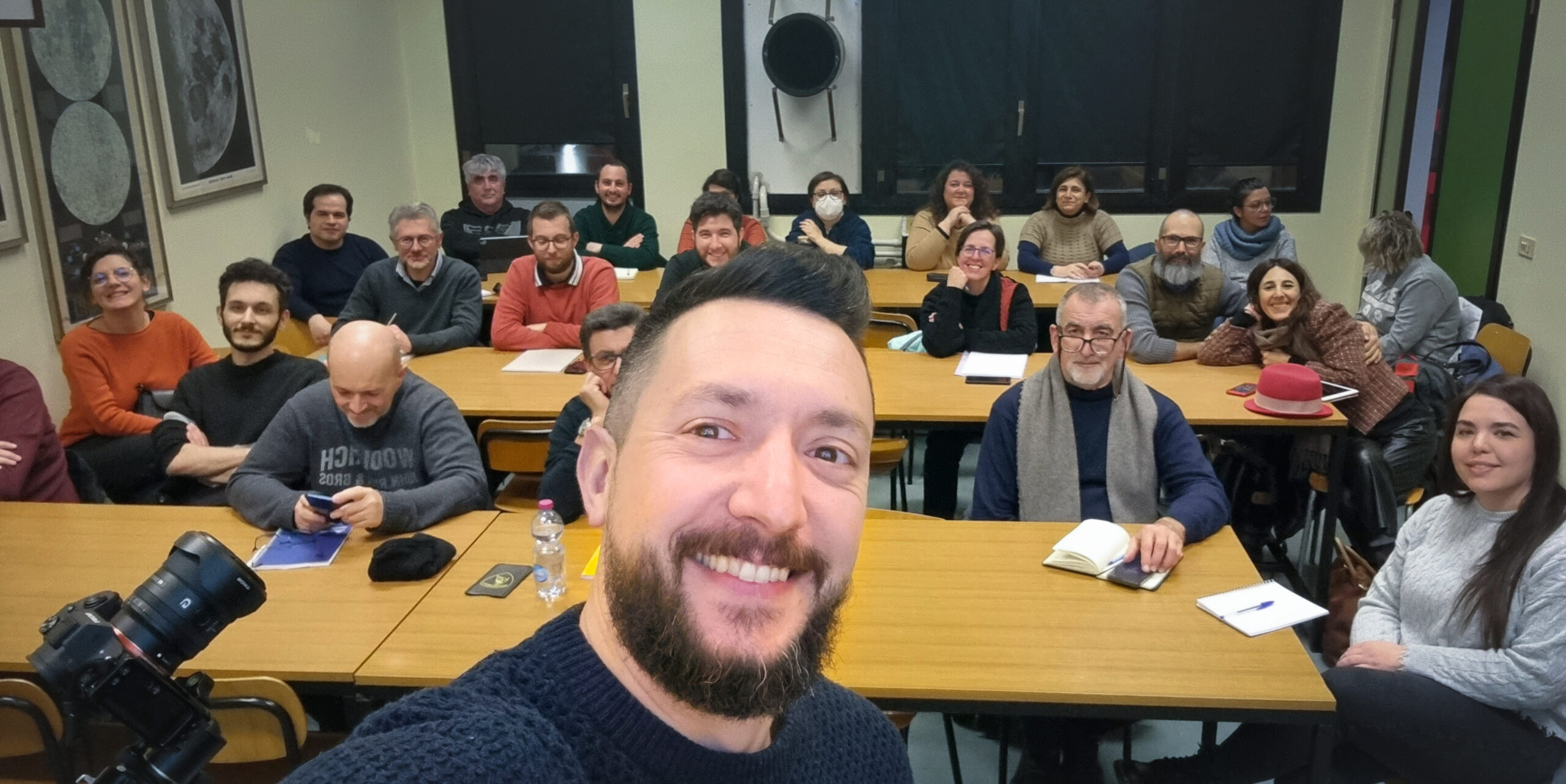Una classe di studenti durante un corso